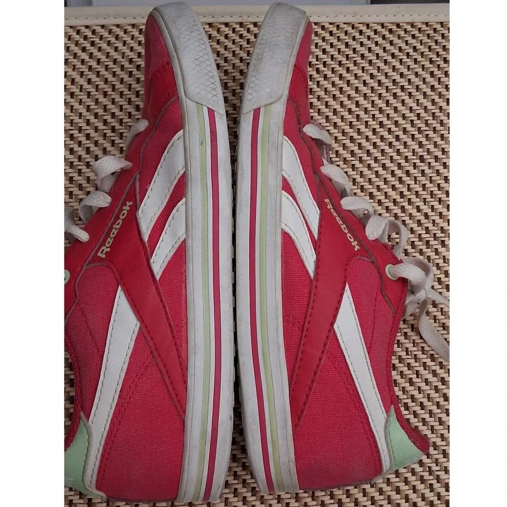 Reebok royal flag